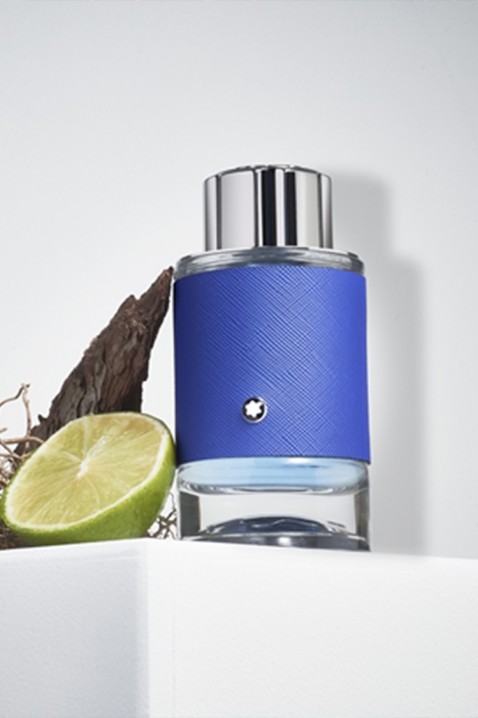 Машки комплет Mont Blanc Explorer Ultra Blue EDP 100 ml + Travel Spray 7,5 ml + Shower Gel 100 mlIVET.MK - Твојата онлајн продавница